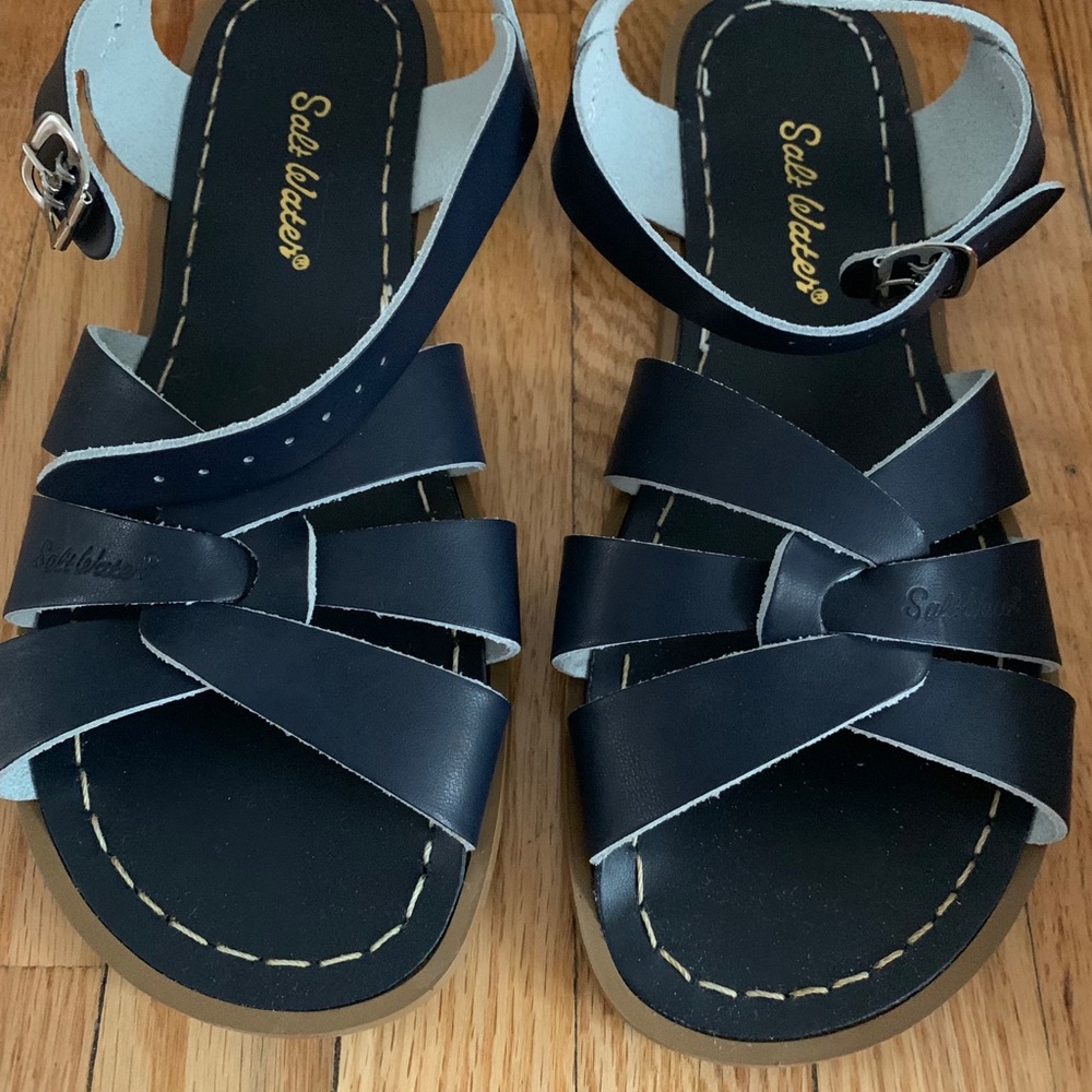 Brand New Saltwater Sandals Size 7